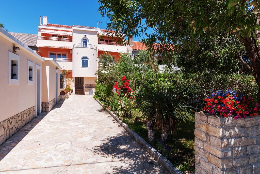 Apartments Jadranka Privlaka  Exterior photo